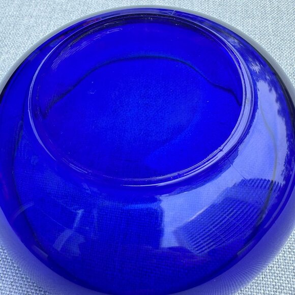 Cobalt Blue Glass Bowl 6 inches wide - Picture 4 of 6